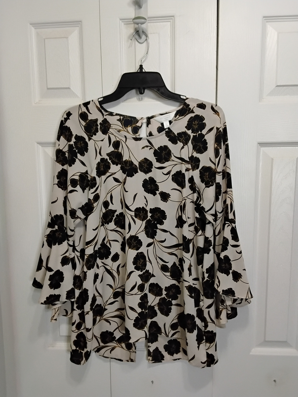 LC Lauren Conrad Cream Tunic with Black Floral Print